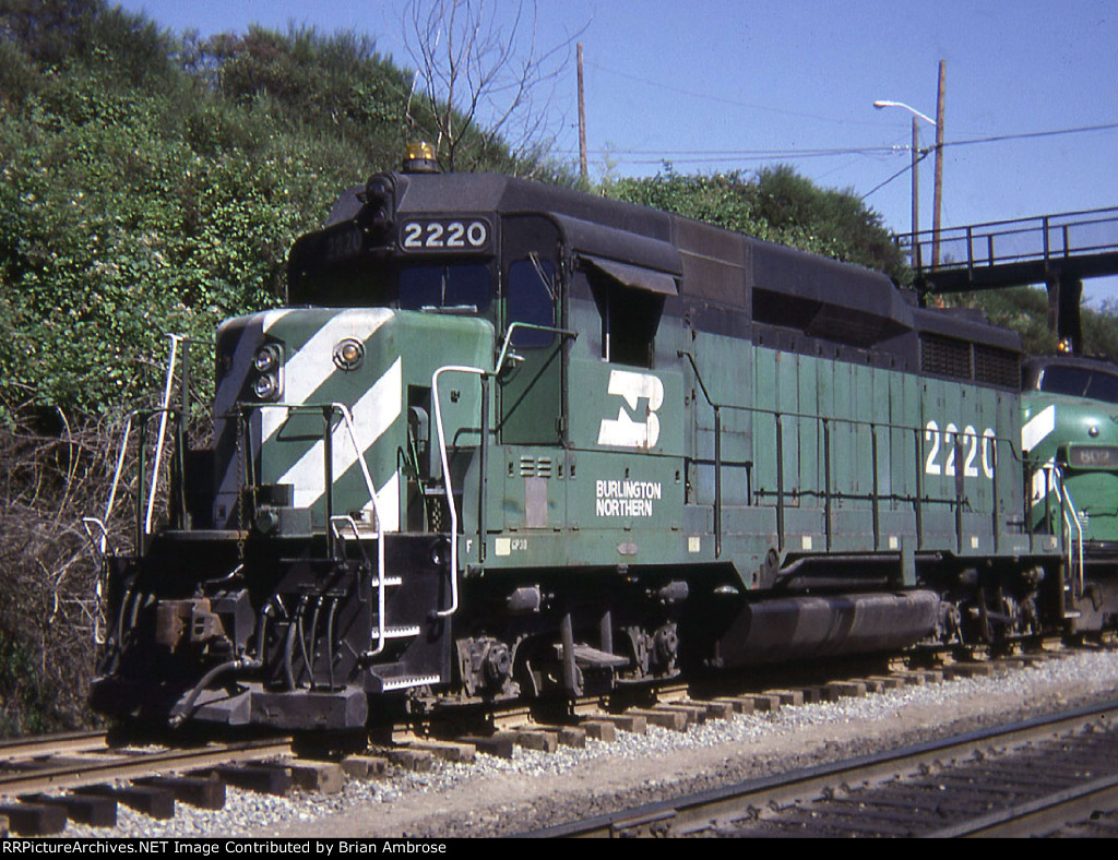 BN GP30 2220